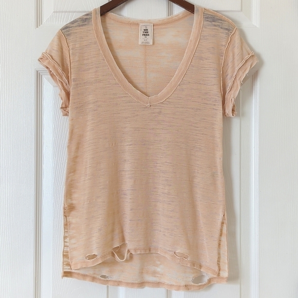 We The Free Tops - We The Free Distressed Lightweight Short Sleeve V-neck T-shirt Heather Peach XS